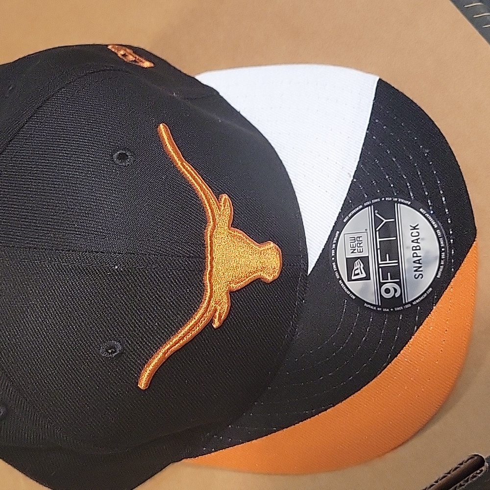 Texas Longhorns Men's Hat Adjustable